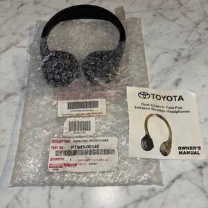 New Toyota Dual Channel Fold Flat Infrared Wireless Headphones PT94300140